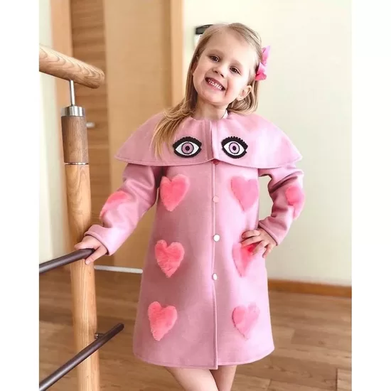 ROKU DARBS MĒTEĻI / JAKAS / VESTES