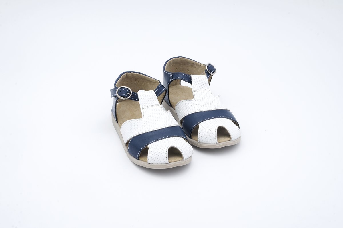 SUMMER SANDALS