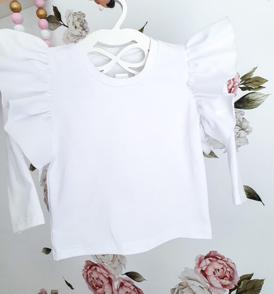 SHIRT WITH THE RUFFLES ON THE SHOULDERS